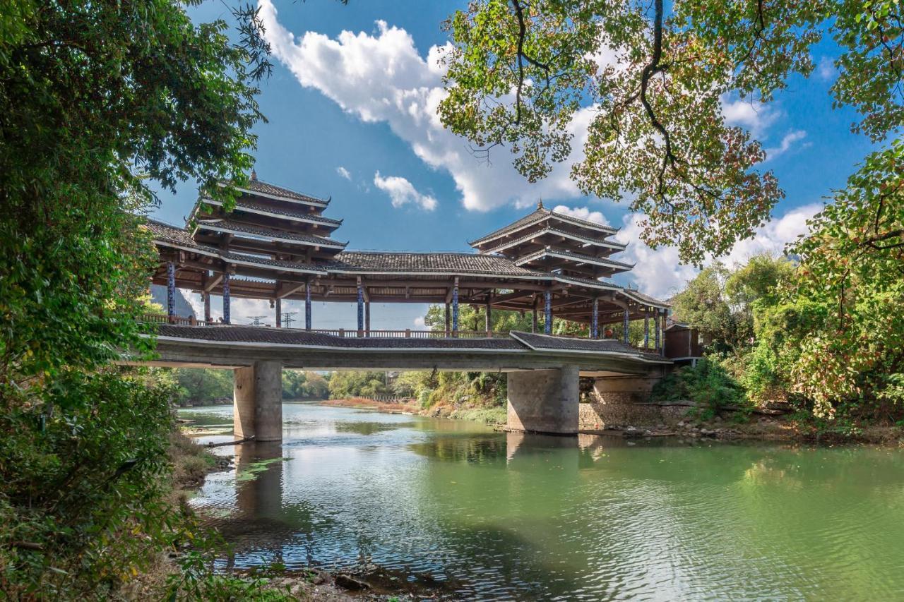 Serene Vale Inn Guilin-Free One Way Pick Up Service To High-Speed Railway Station For 2 Nights Exterior foto