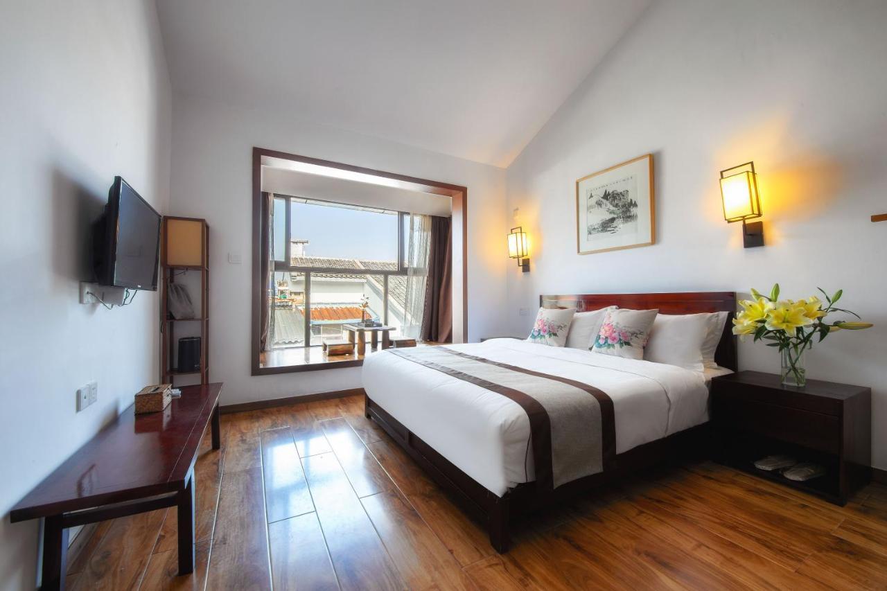 Serene Vale Inn Guilin-Free One Way Pick Up Service To High-Speed Railway Station For 2 Nights Exterior foto