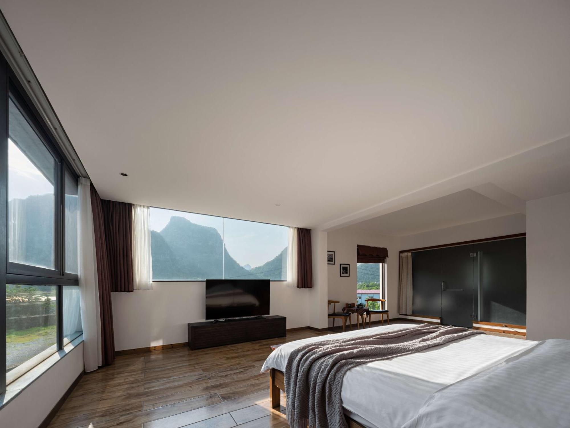 Serene Vale Inn Guilin-Free One Way Pick Up Service To High-Speed Railway Station For 2 Nights Exterior foto
