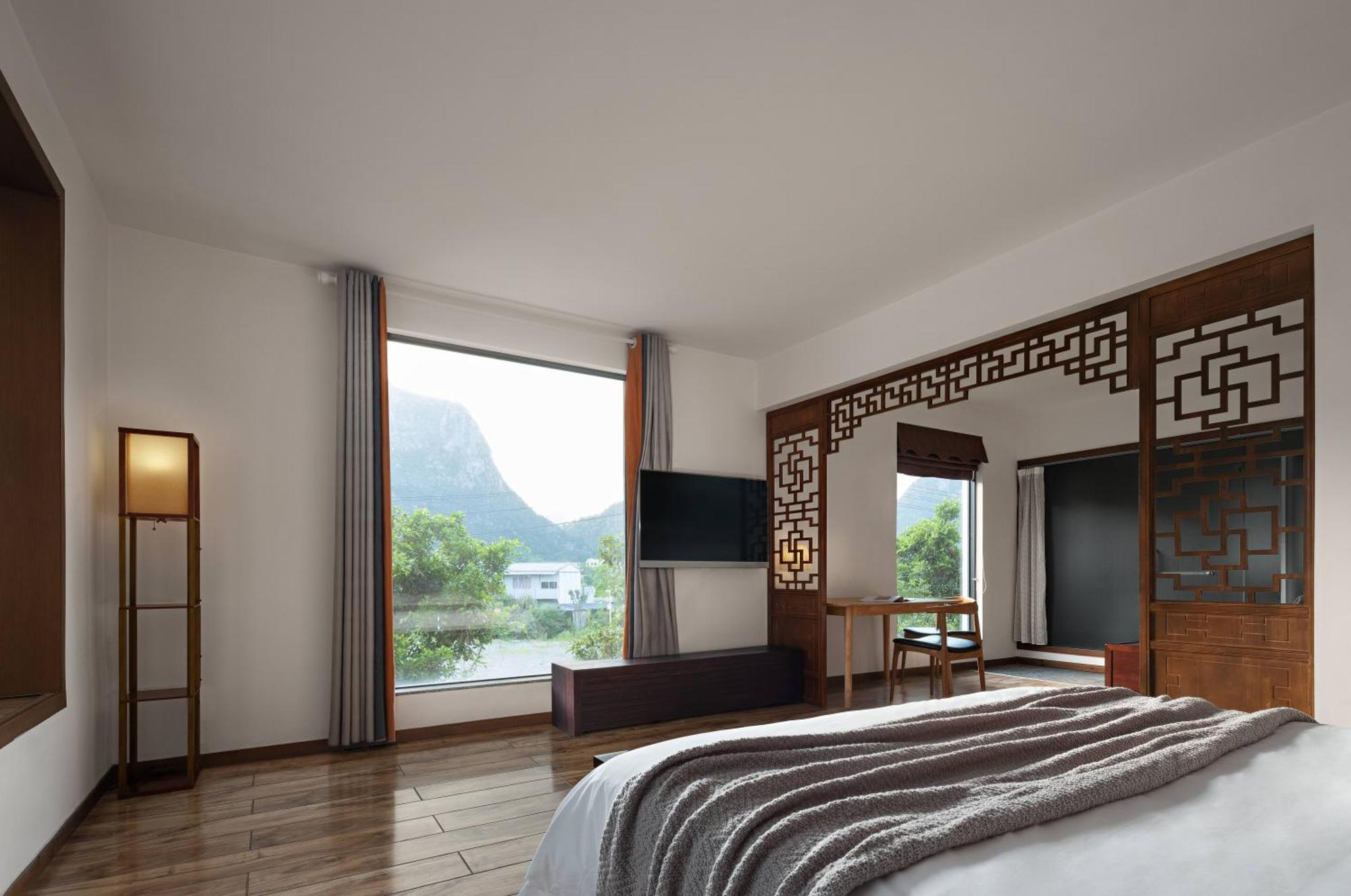 Serene Vale Inn Guilin-Free One Way Pick Up Service To High-Speed Railway Station For 2 Nights Exterior foto