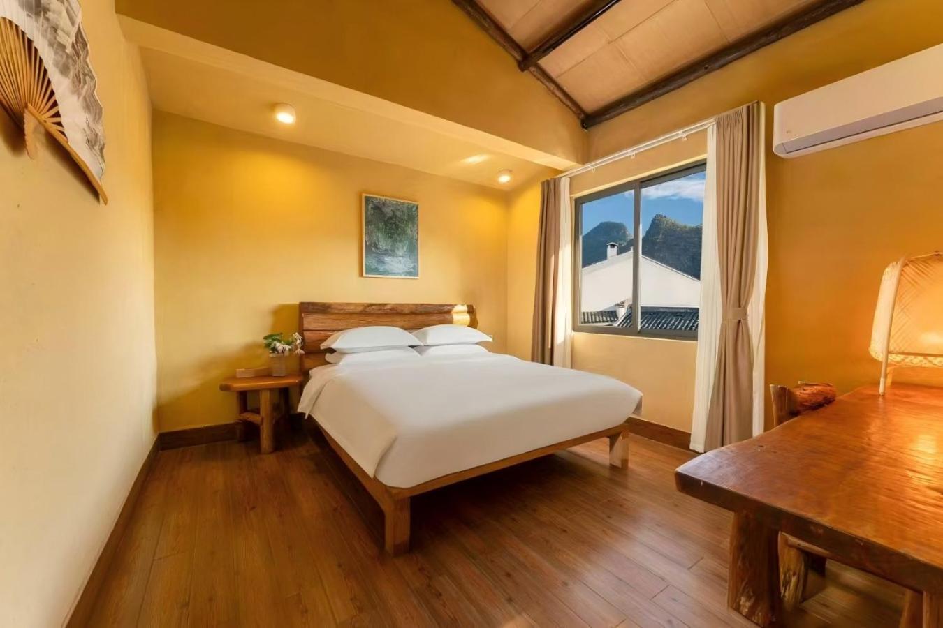 Serene Vale Inn Guilin-Free One Way Pick Up Service To High-Speed Railway Station For 2 Nights Exterior foto