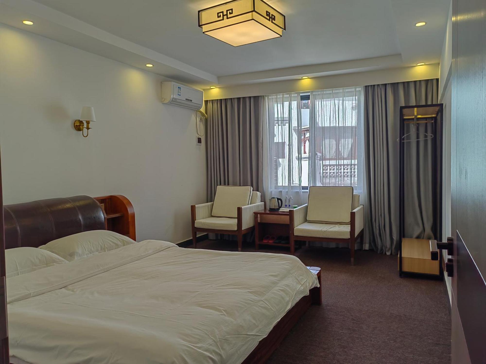 Serene Vale Inn Guilin-Free One Way Pick Up Service To High-Speed Railway Station For 2 Nights Quarto foto
